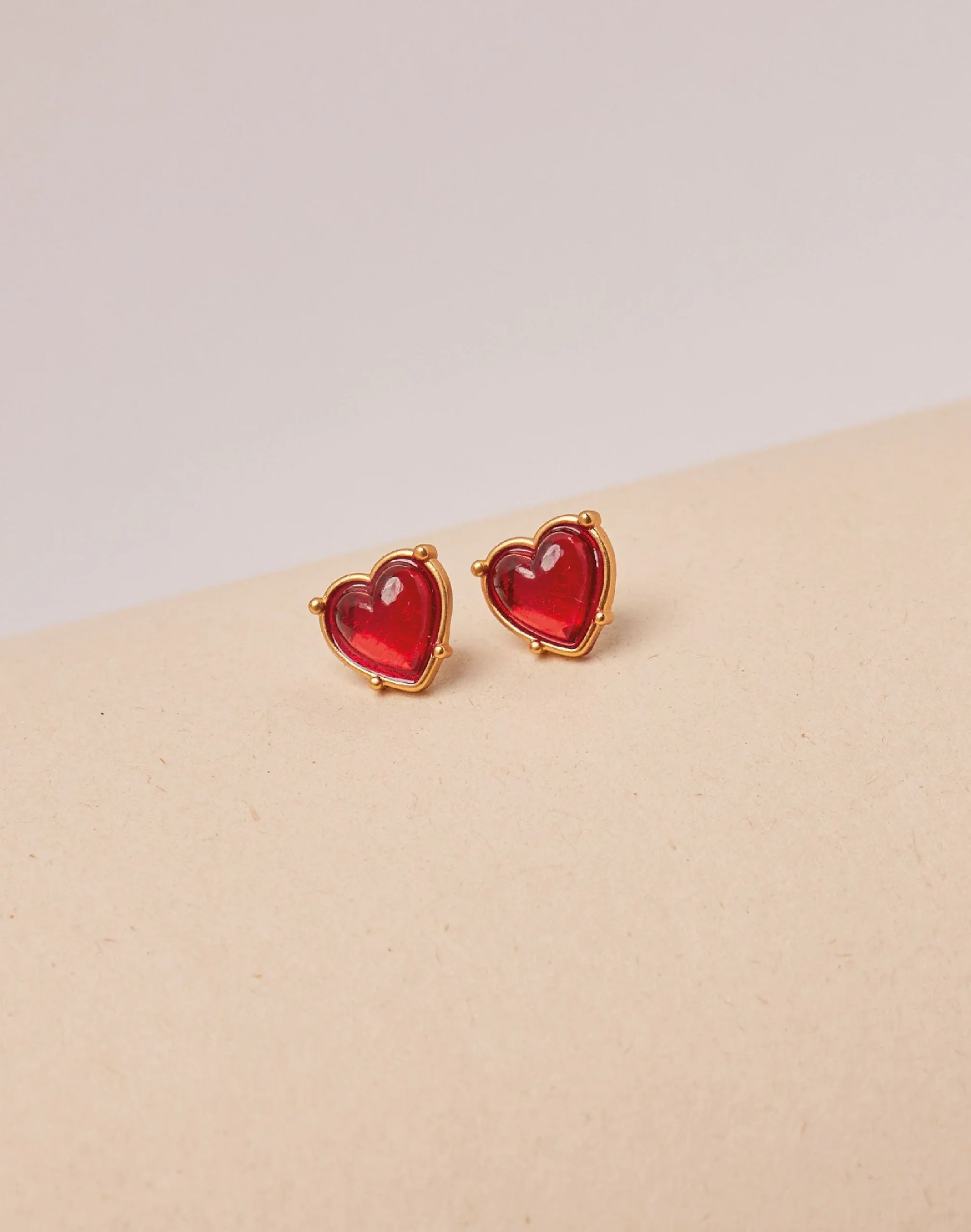 Aretes Carmesí